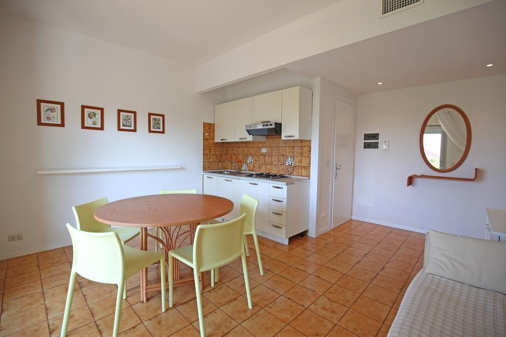 קאורלה Residence Braida חדר תמונה